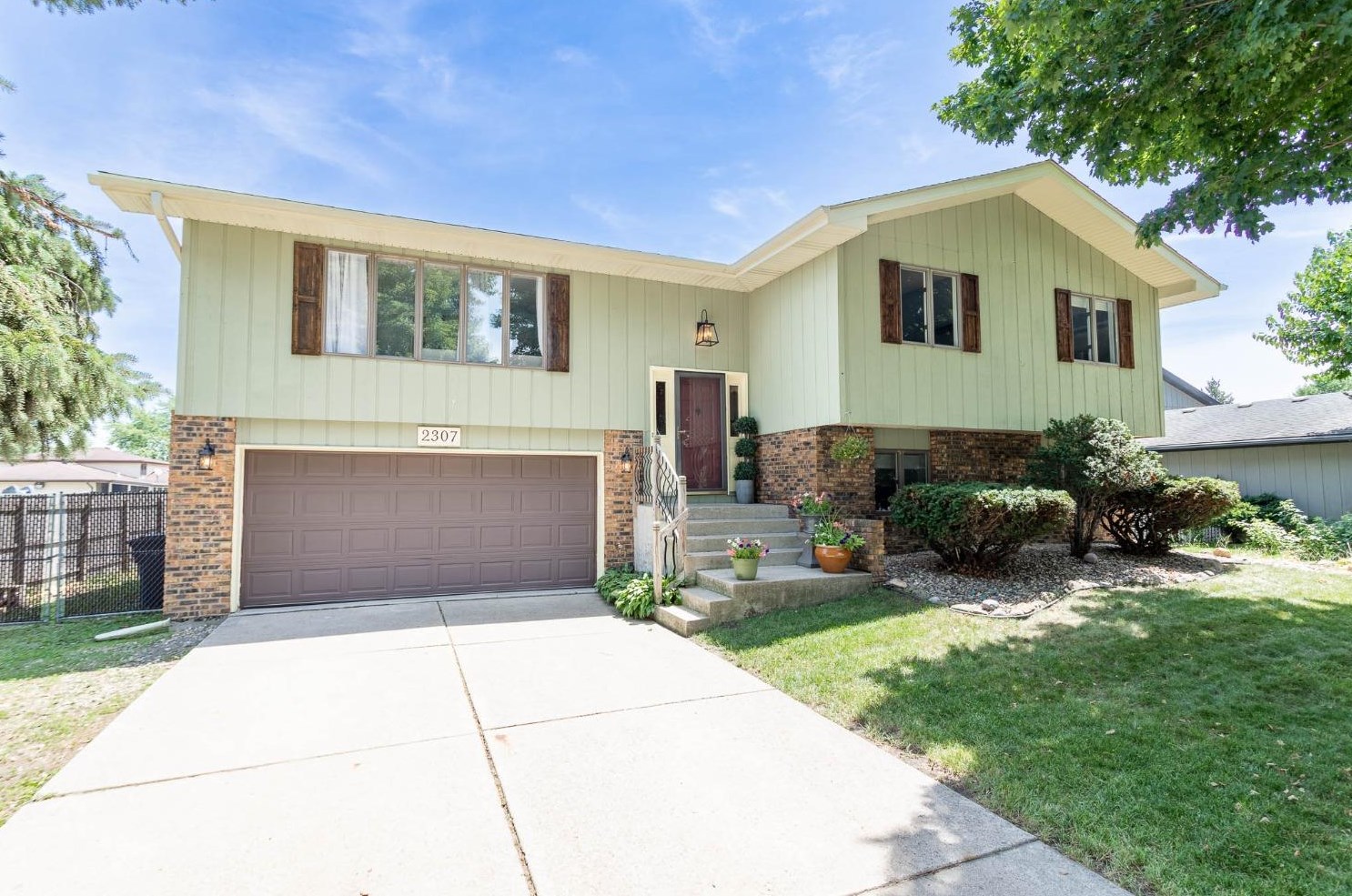 2307 Calumet Ave, Dyer, IN 46311