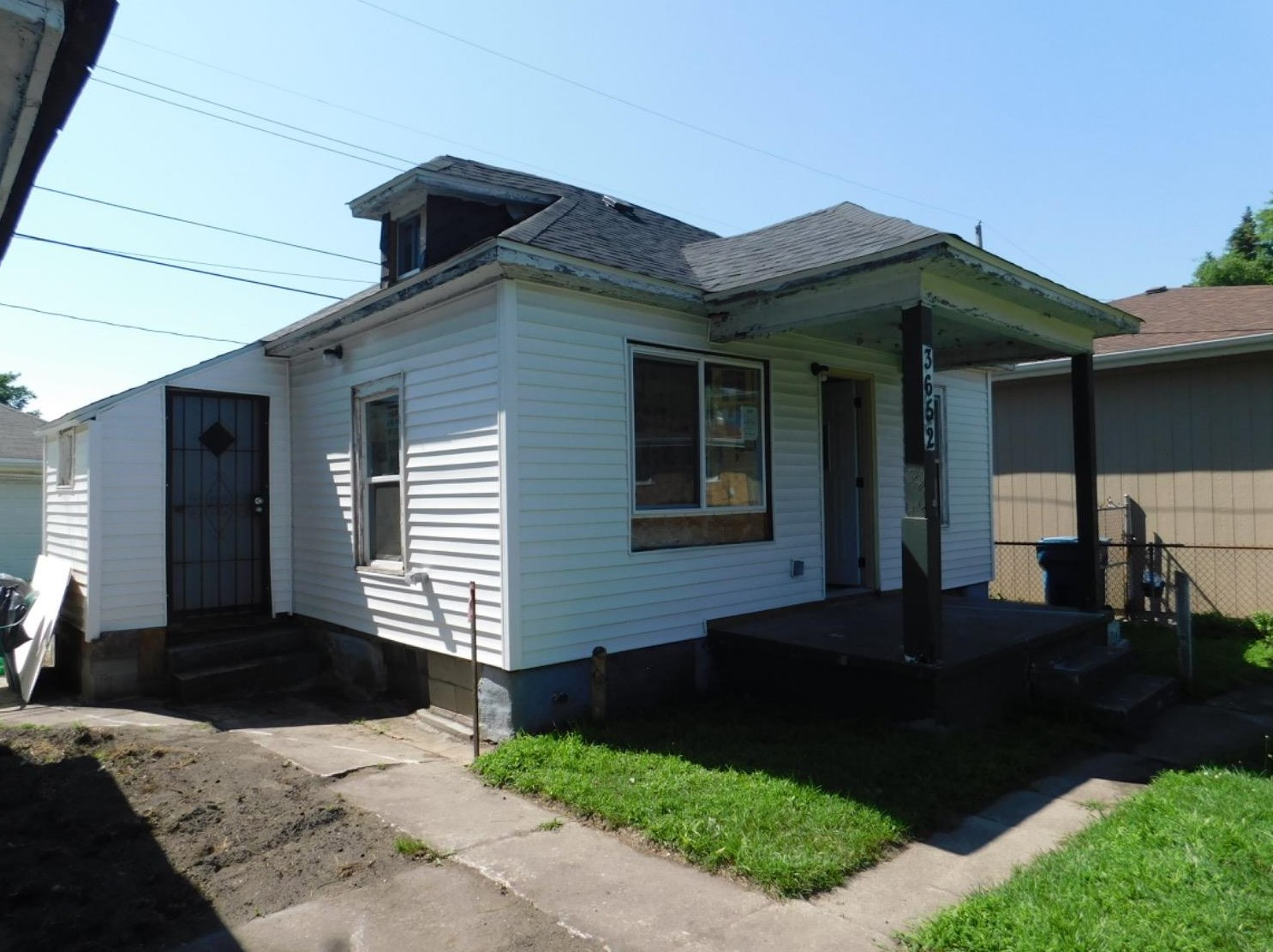 3652 Georgia St, Gary, IN 46409