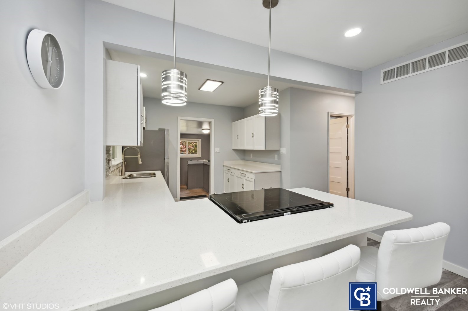 1577 375, Porter IN 46304-9202 exterior