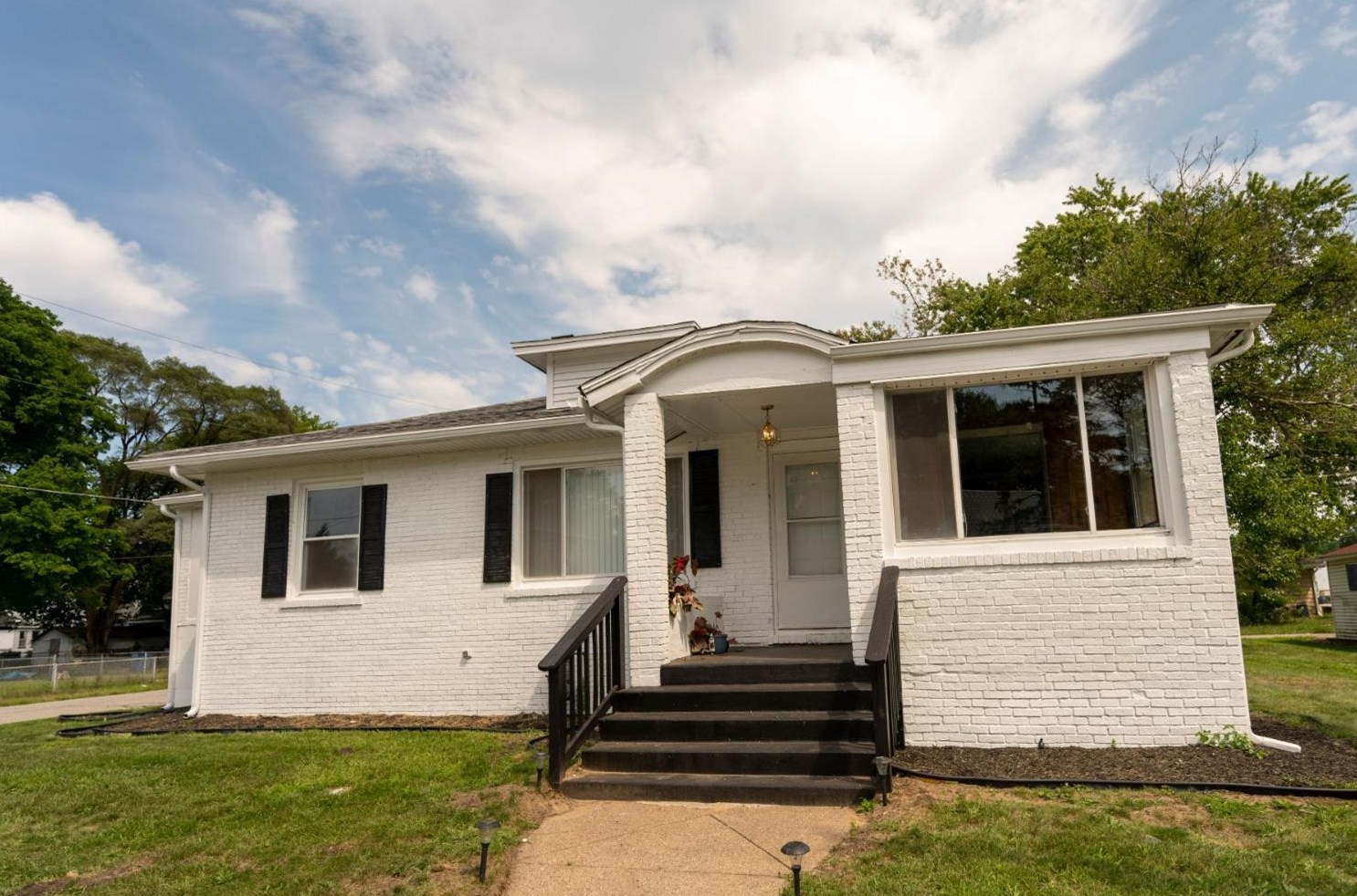 133 Edward St, Michigan City, IN 46360-4913