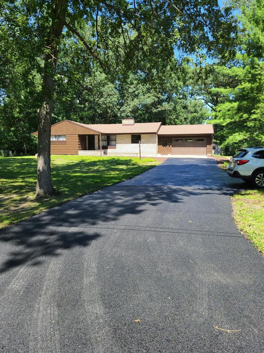 1050 Planet Ct, Porter, IN 46304-9776
