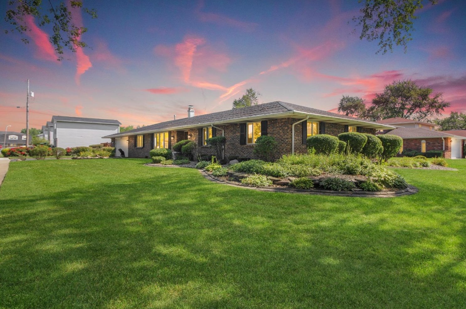 6341 Ellsworth Pl, Gary, IN 46410
