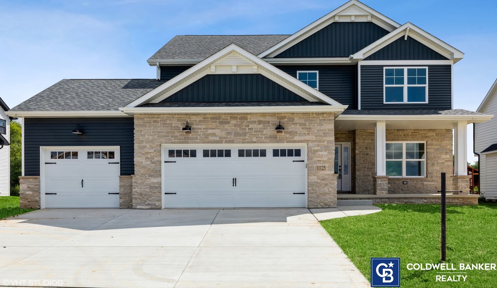 11125 Deer Creek Dr, Crown Point, IN 46307