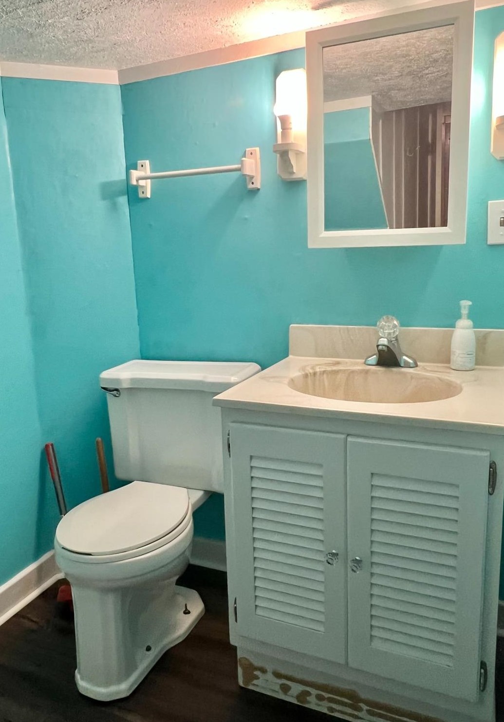 308 Roosevelt St, La Porte IN  46350-2570 exterior