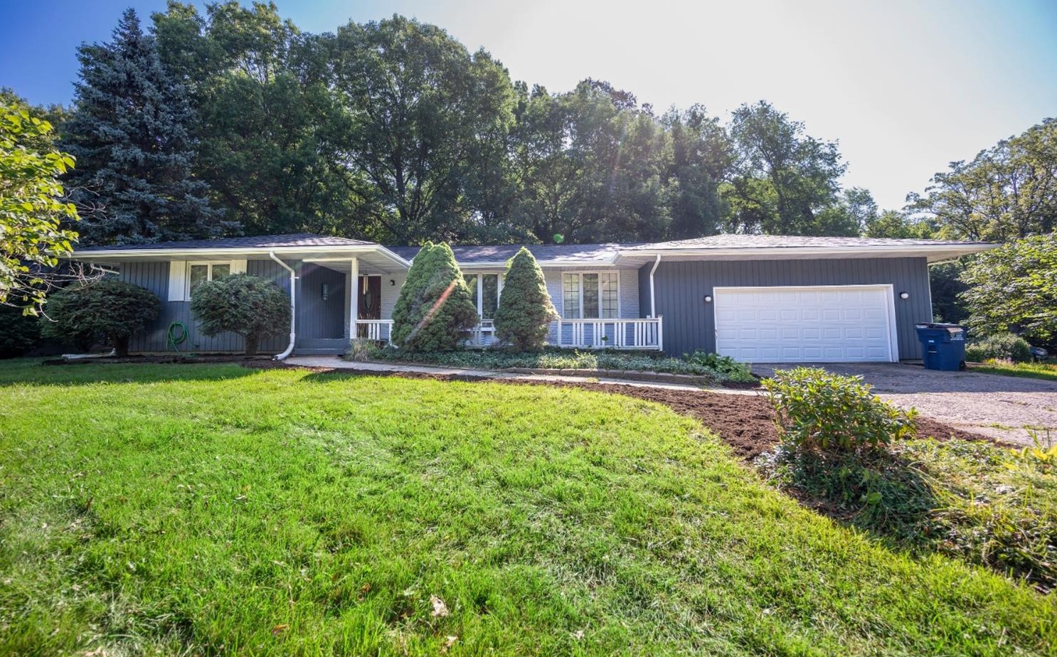 3443 Chianti Dr, La Porte, IN 46350-8565