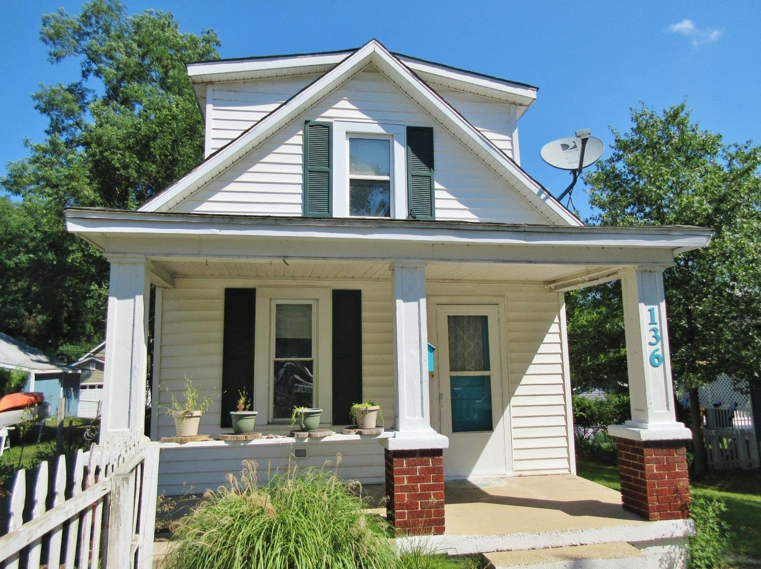 136 Fogarty St, Michigan City, IN 46360-2316