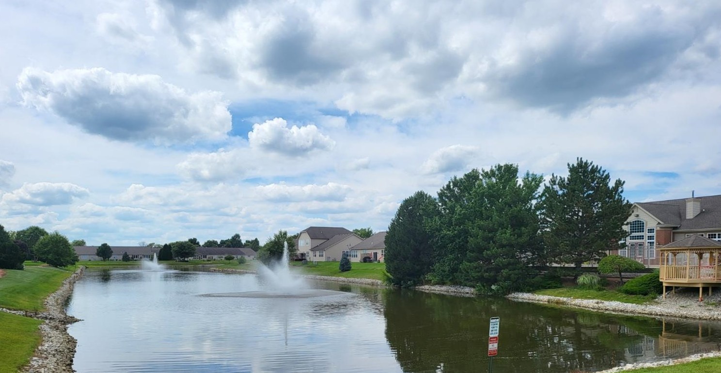 1207 Lily Ln, Schererville IN  46375-1471 exterior