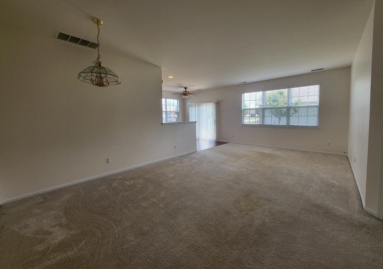 1207 Lily Ln, Schererville IN  46375-1471 exterior