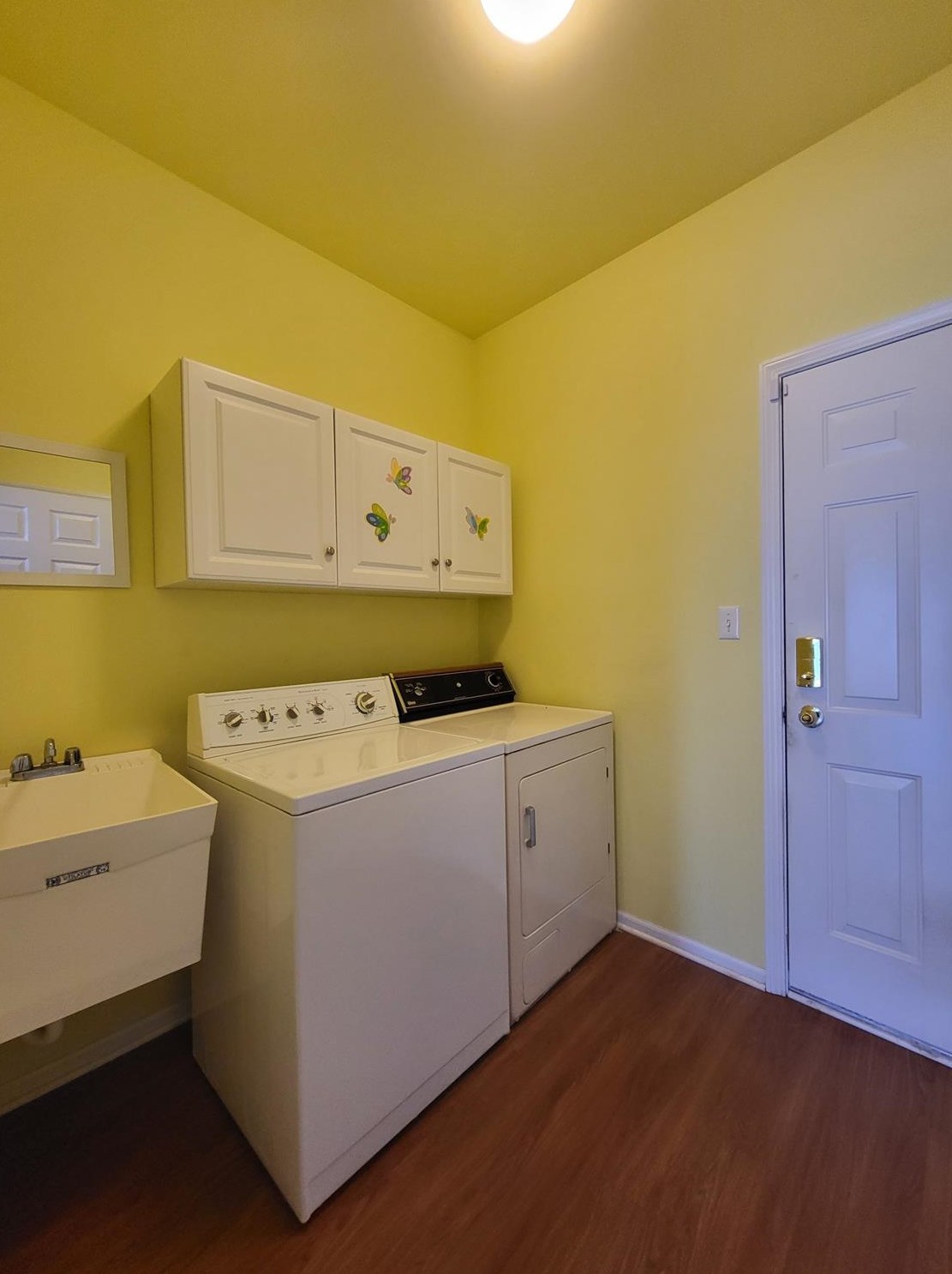 1207 Lily Ln, Schererville IN  46375-1471 exterior