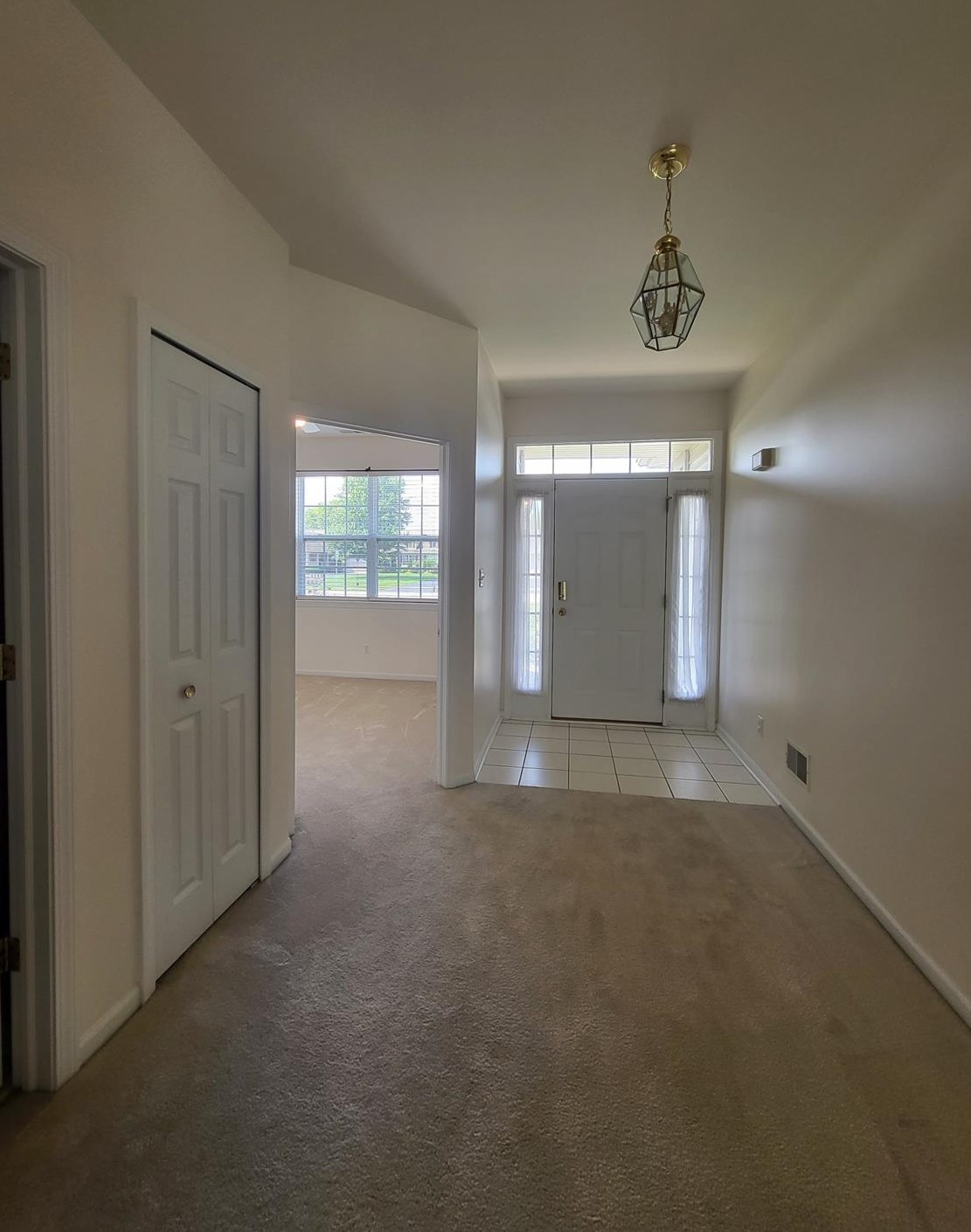 1207 Lily Ln, Schererville IN  46375-1471 exterior