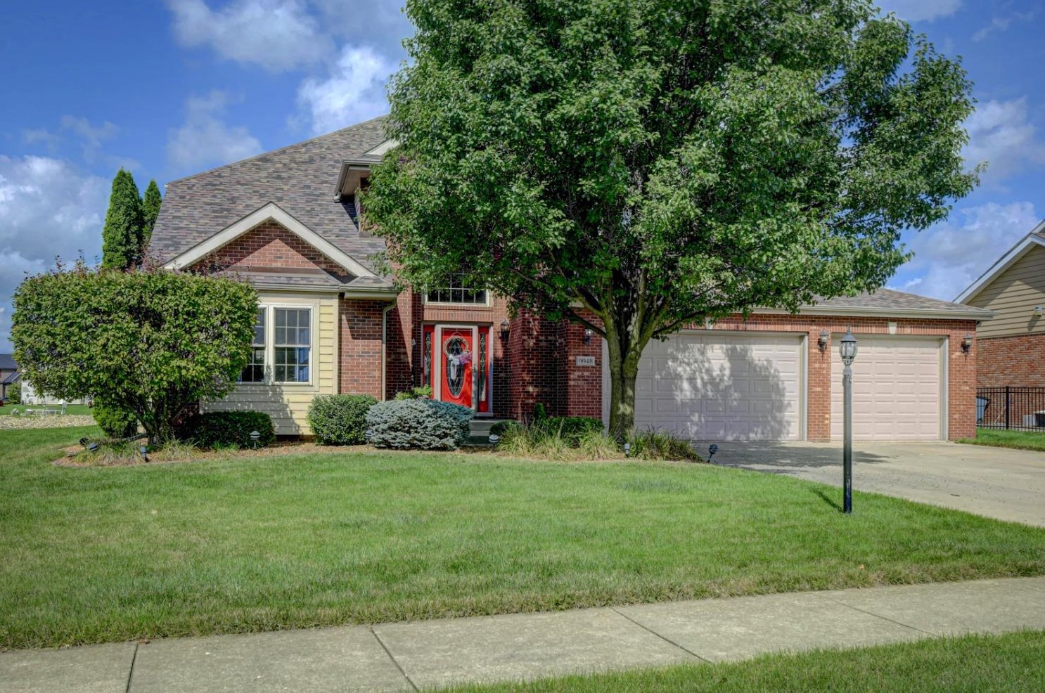 9948 Margo Ln, Hammond, IN 46321