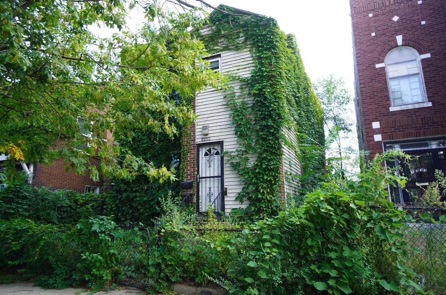 1329 Van Buren St, Gary, IN 46407