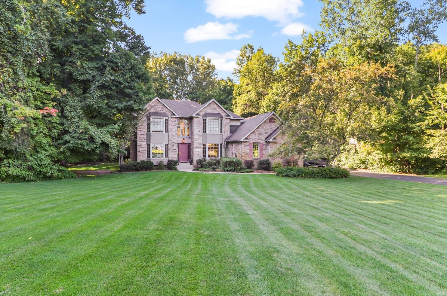 280 Windermere Dr, Porter, IN 46304-9337