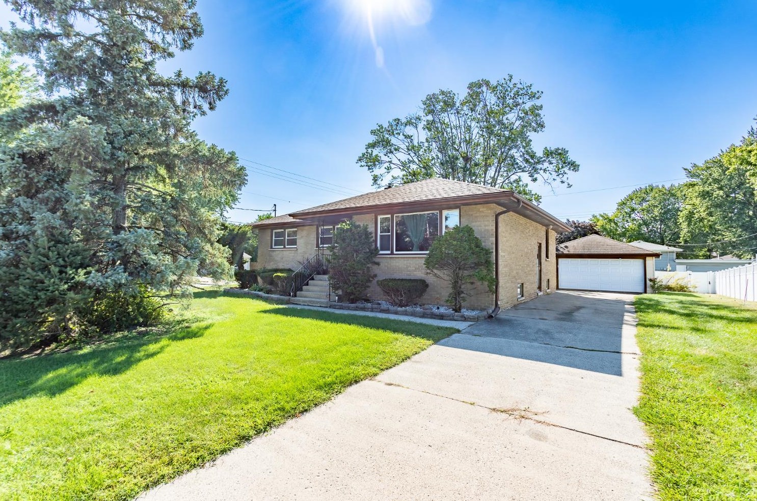 8630 Calumet Ave, Hammond, IN 46321