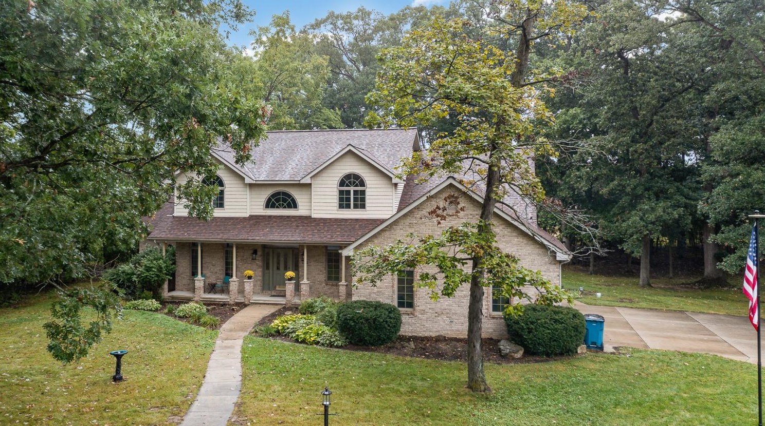 3350 W 132nd Ct, Crown Point, IN 46307