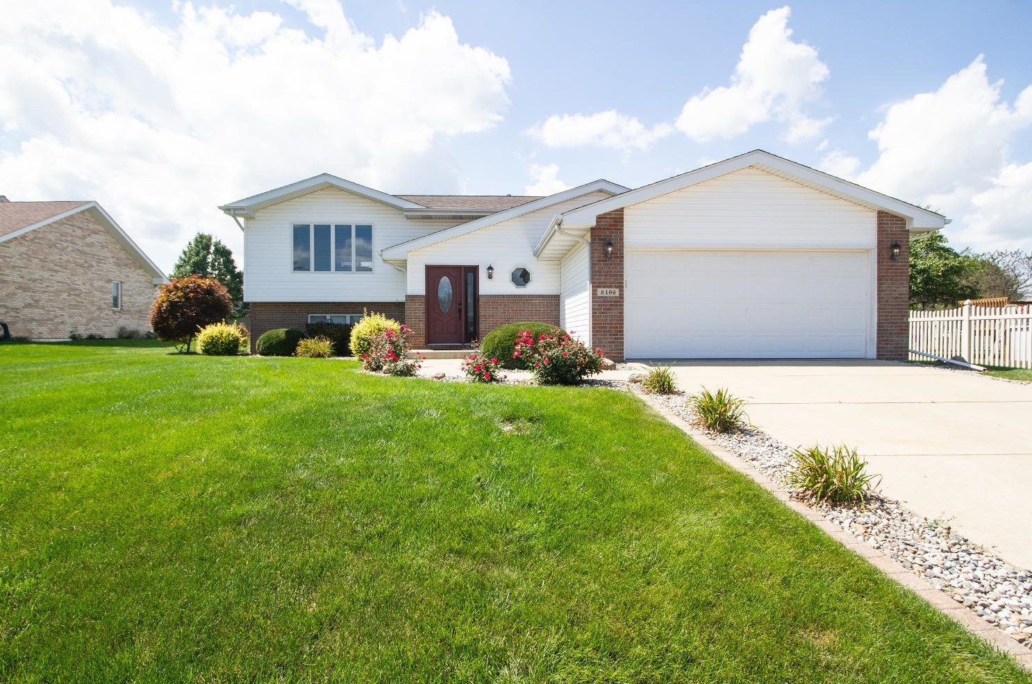 8496 Heather Ct, Dyer, IN 46373