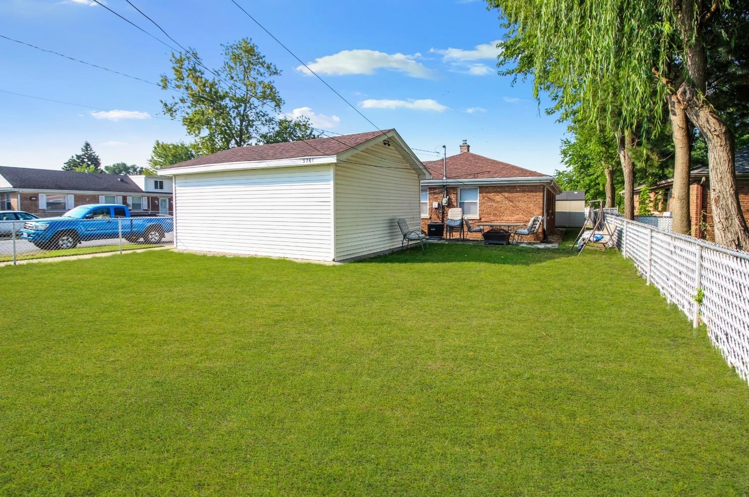 3761 Henry Ave, Hammond, IN 46327