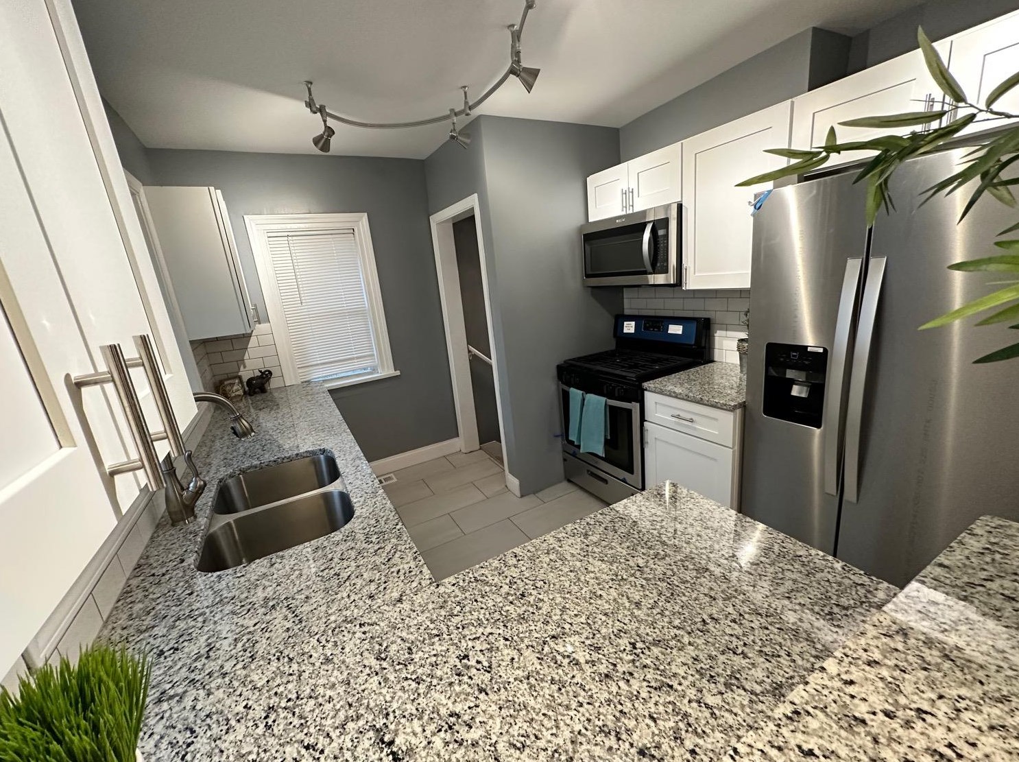 4268 Jackson St, Gary, IN 46408-3314
