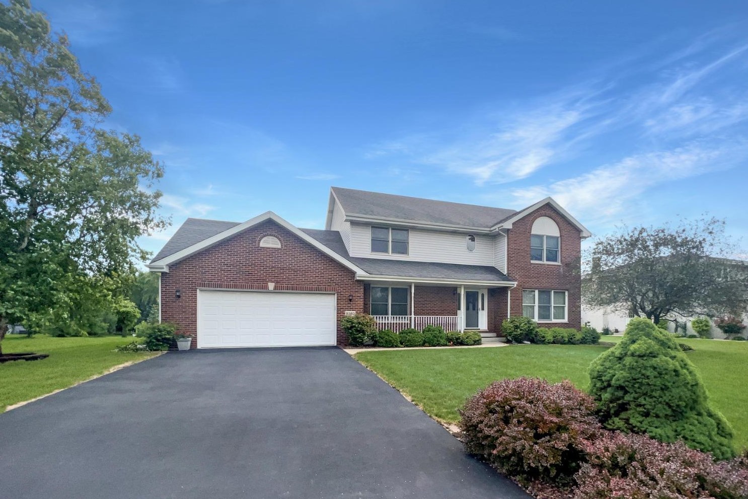 8383 Lantern View Ln, Dyer, IN 46373