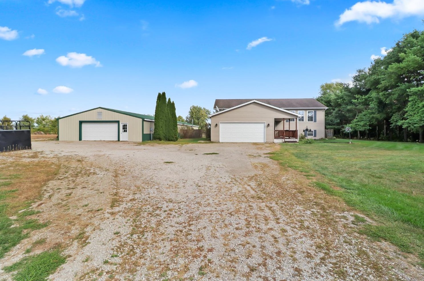 1025 S 625 W, Hebron, IN 46341