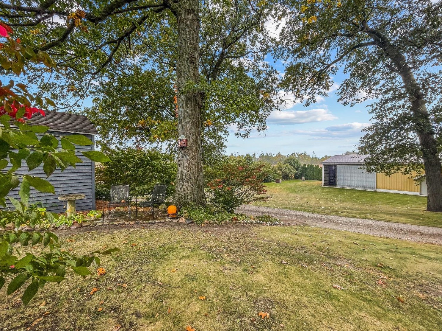 2802 300, La Porte IN 46350-8949 exterior