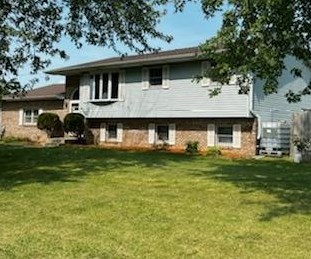 6120 Robbins Rd, Portage, IN 46368