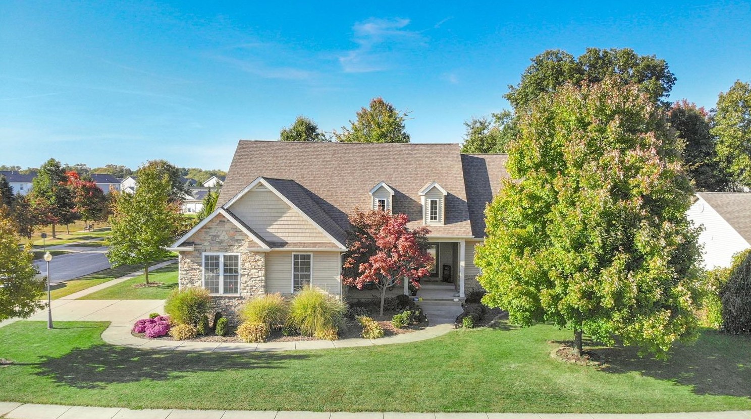 2570 Hilfiger Dr, Porter, IN 46304-9149