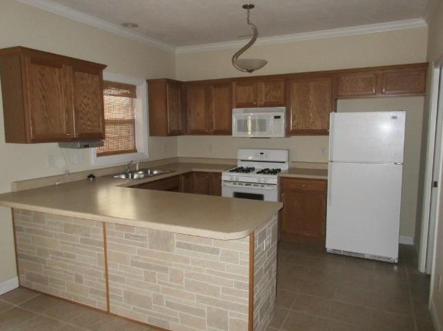 6009 Lexington Ave, Portage IN  46368-3554 exterior