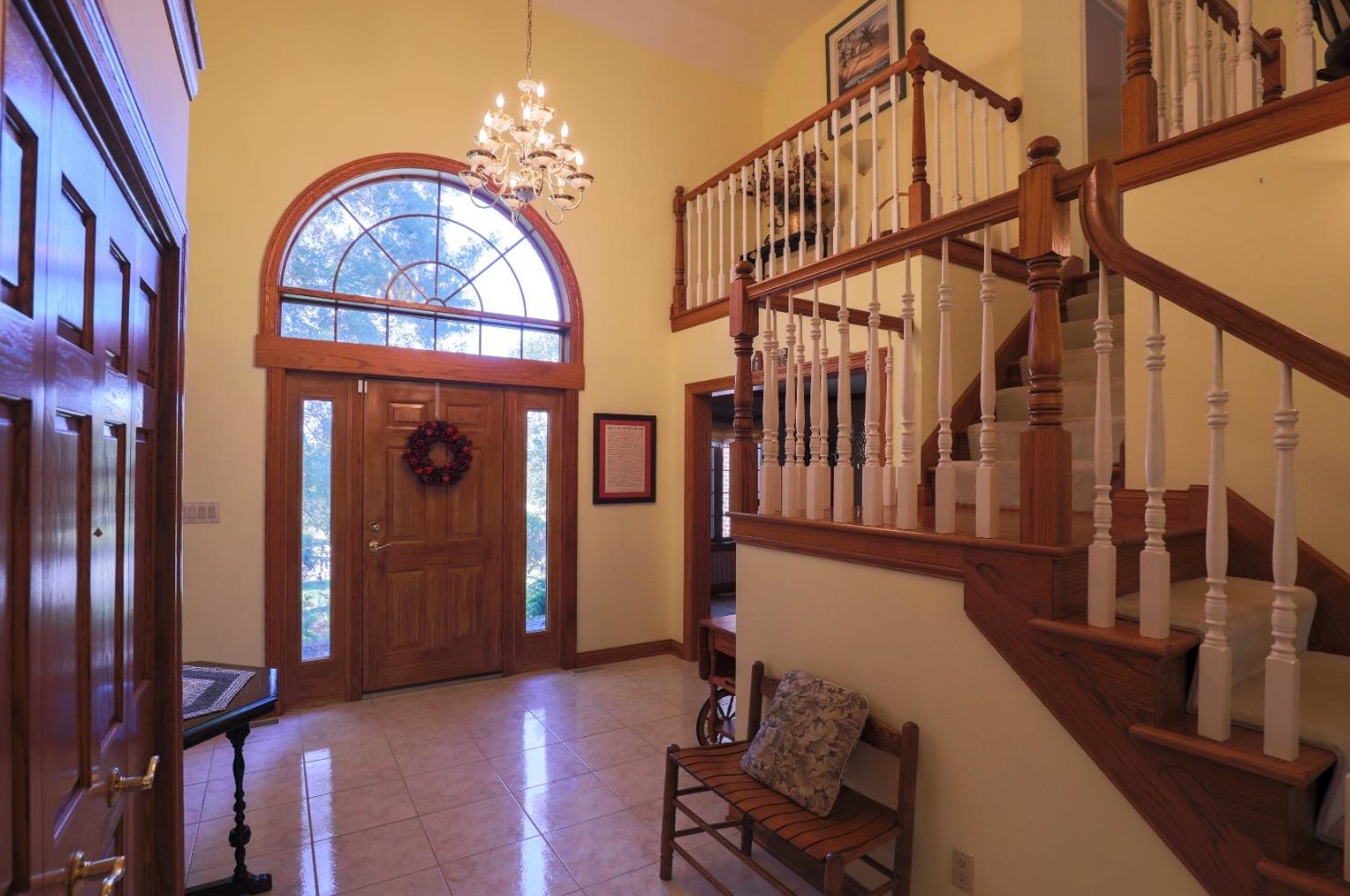 521 Lismore Ln, Valpo, IN 46385