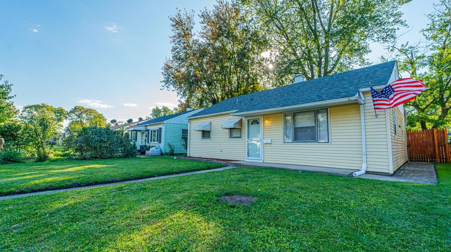7538 Walnut Ave, Hammond, IN 46324