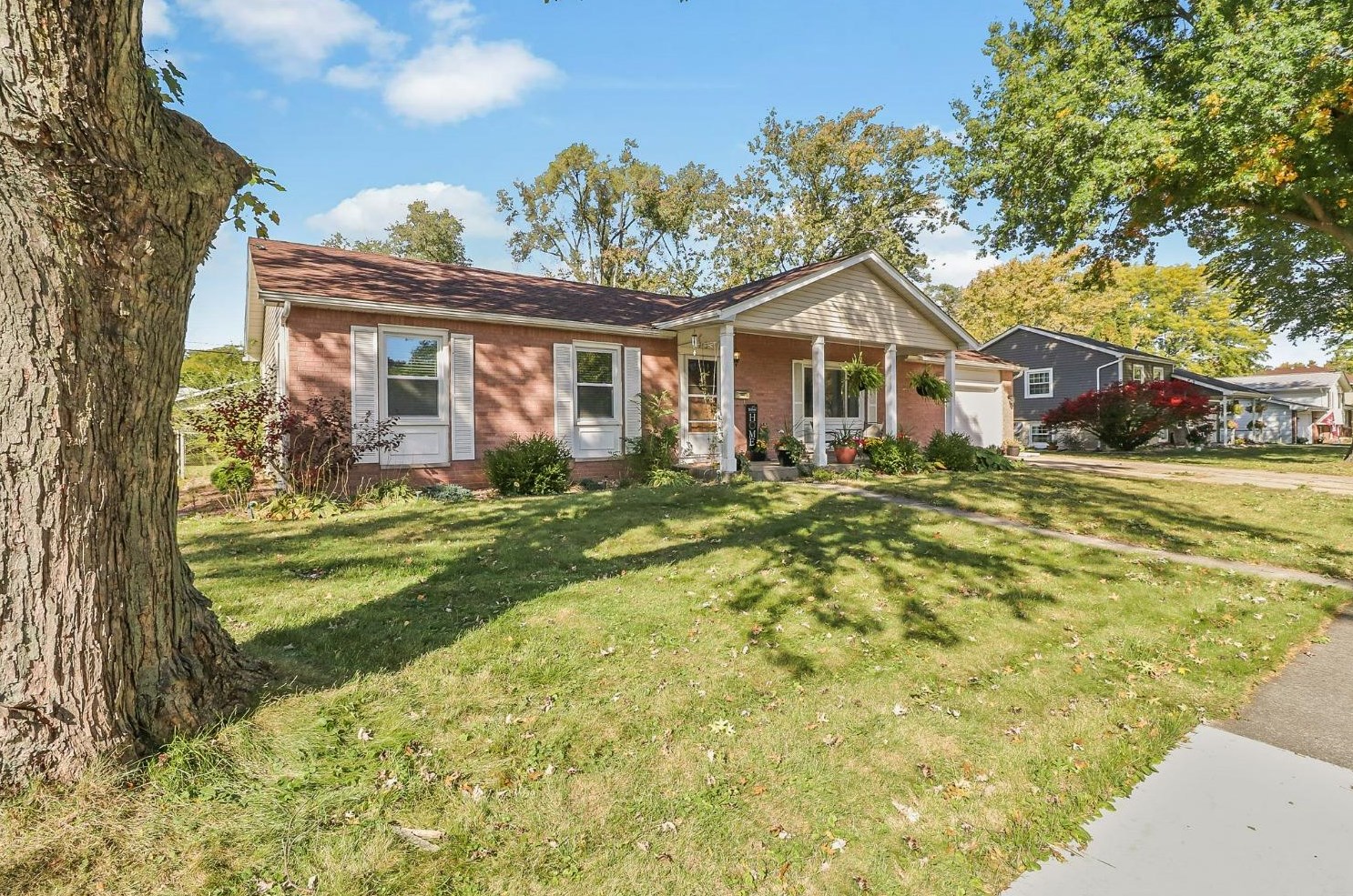 753 S East St, Crown Point, IN 46307