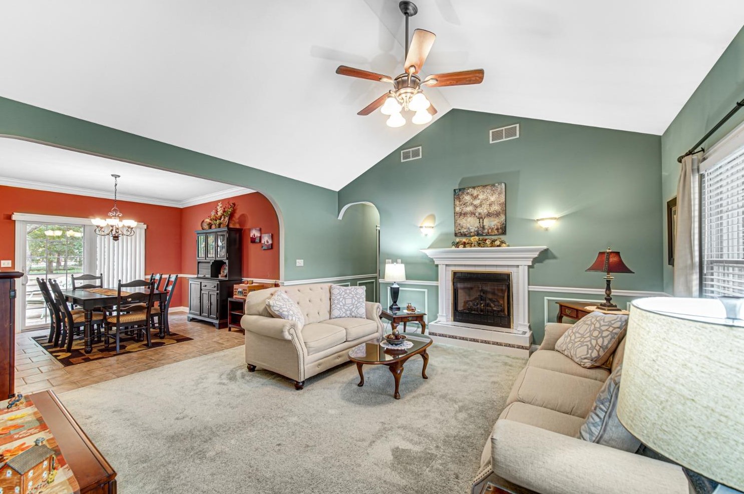 11411 Oakwood Dr, Wheatfield, IN 46392