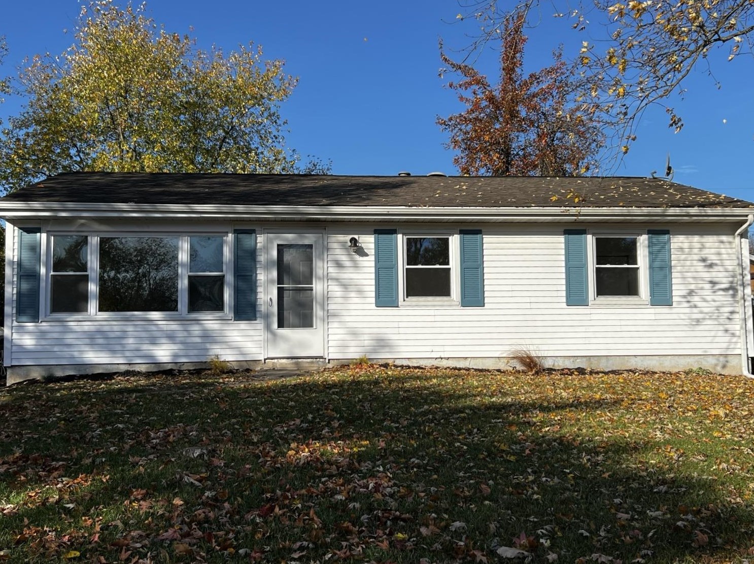764 Heritage Rd, Valpo, IN 46385