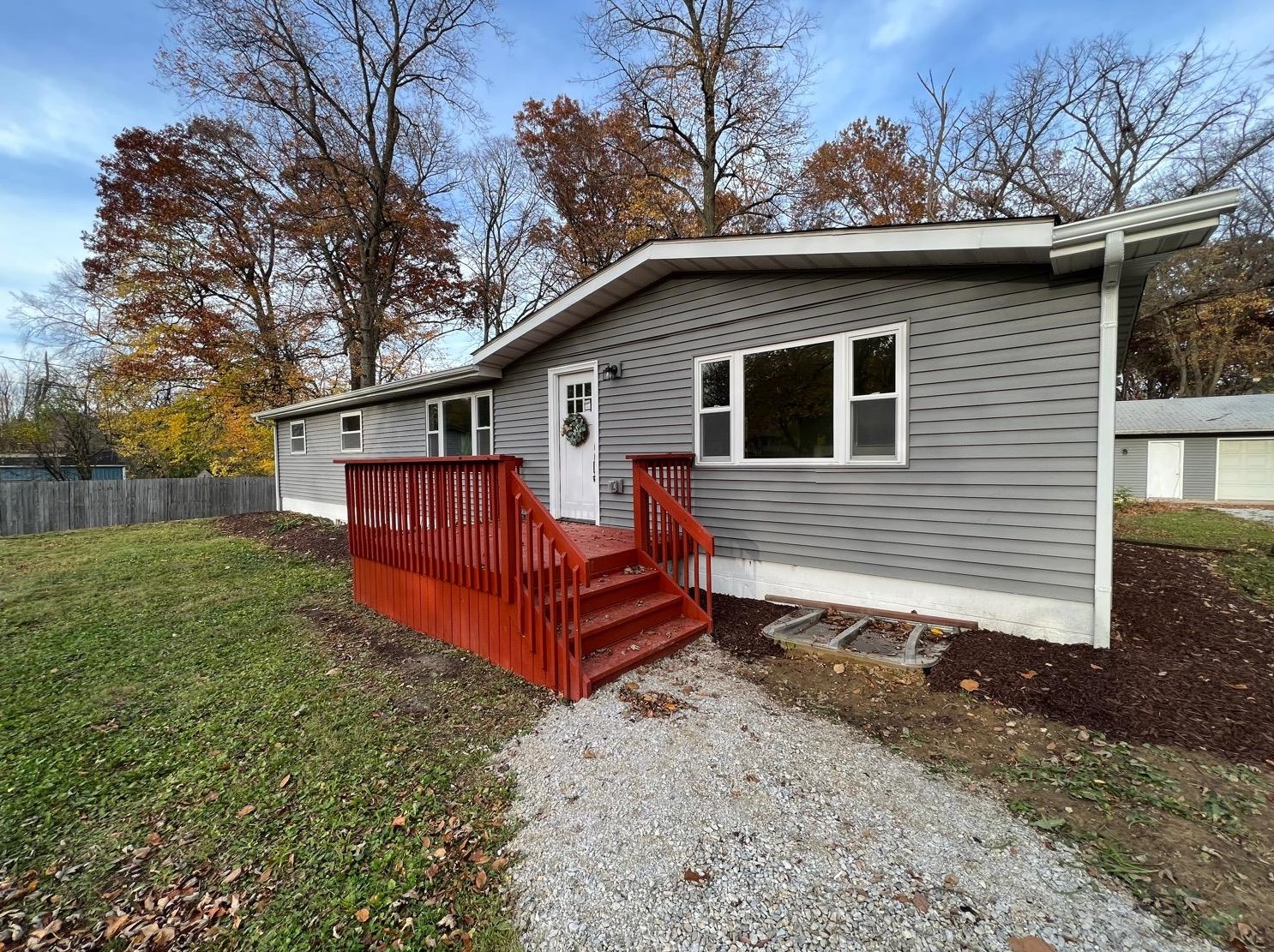 421 Porter Ave, Porter, IN 46304