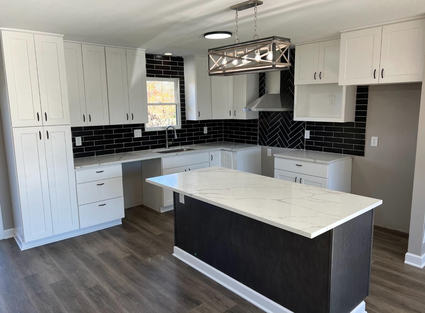 1343 Brandywine Rd, Crown Point, IN 46307