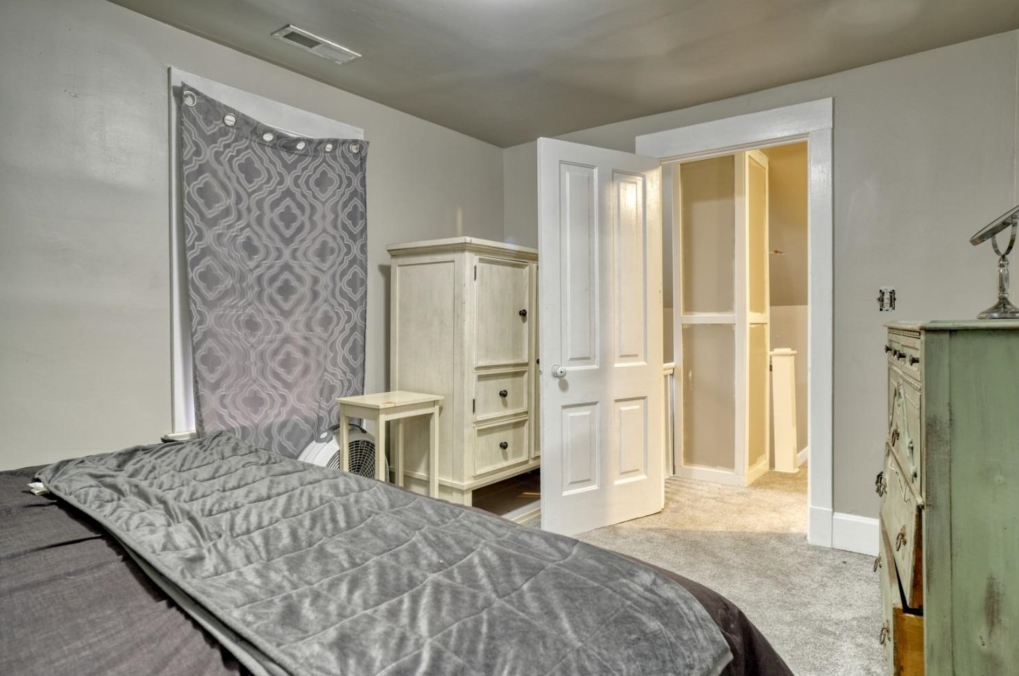 301 F St, La Porte IN  46350-4821 exterior