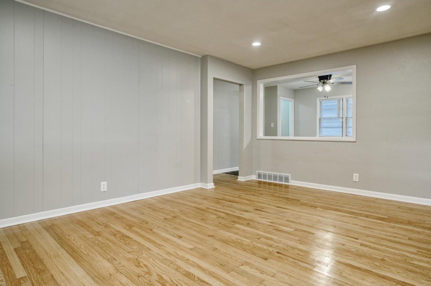 4948 Connecticut St, Gary, IN 46409