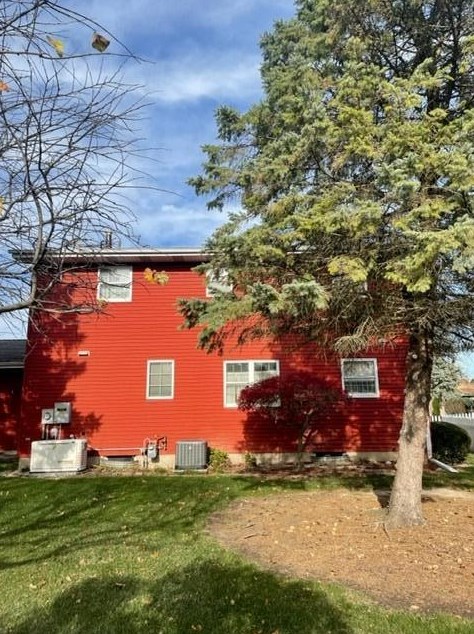 5069 W 89th Pl, Crown Point, IN 46307