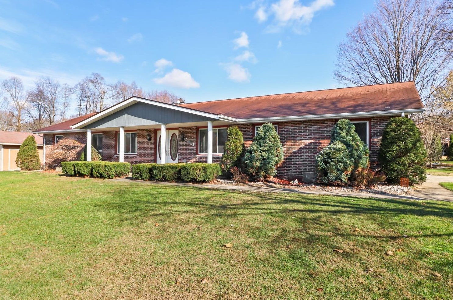 2611 Stuyvesant Ln, La Porte, IN 46350-8428