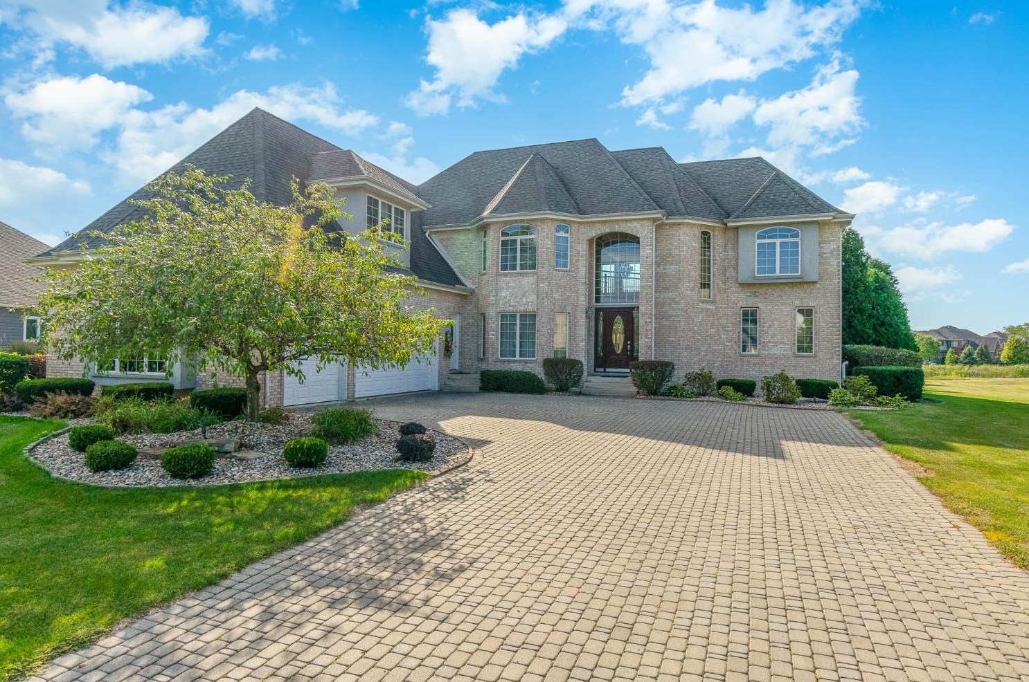 1613 Sonoma Ct, Crown Point, IN 46307