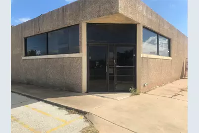 500 W Walker Street, Breckenridge, TX 76424 - Photo 1