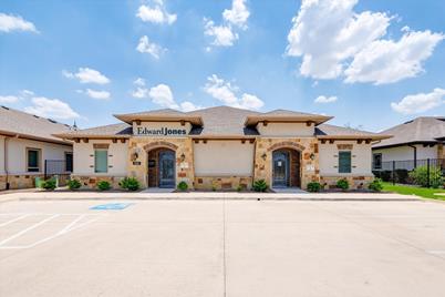 630 Stoneglen Drive #B, Keller, TX 76248 - Photo 1