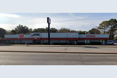 1420 N Cooper Street N #109, Arlington, TX 76011 - Photo 1