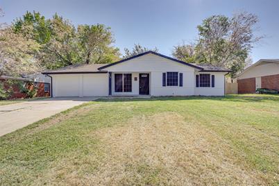 5709 Walraven Circle, Fort Worth, TX 76133 - Photo 1