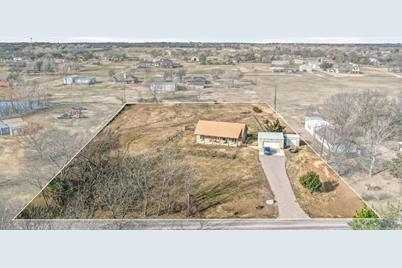 645  Choctaw Est Circle, Sherman, TX 75092 - Photo 1