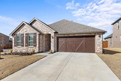 413  Christie Crossing, Celina, TX 75009 - Photo 1