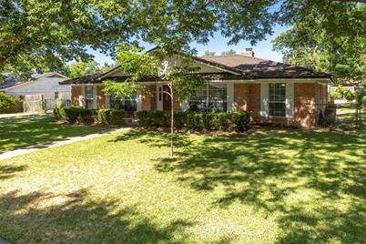 4012 Sundown, Benbrook, TX 76116 - Photo 1