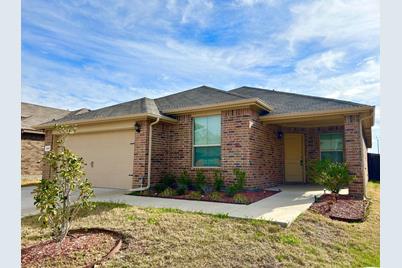 629 Buzzard Lake Trail, Fort Worth, TX 76120 - Photo 1