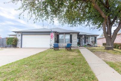 4212 Woodcrest Court, Haltom City, TX 76137 - Photo 1