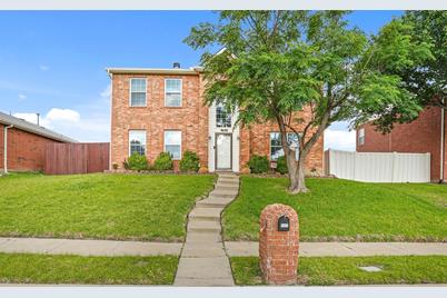 4352 Apple Drive, Carrollton, TX 75010 - Photo 1